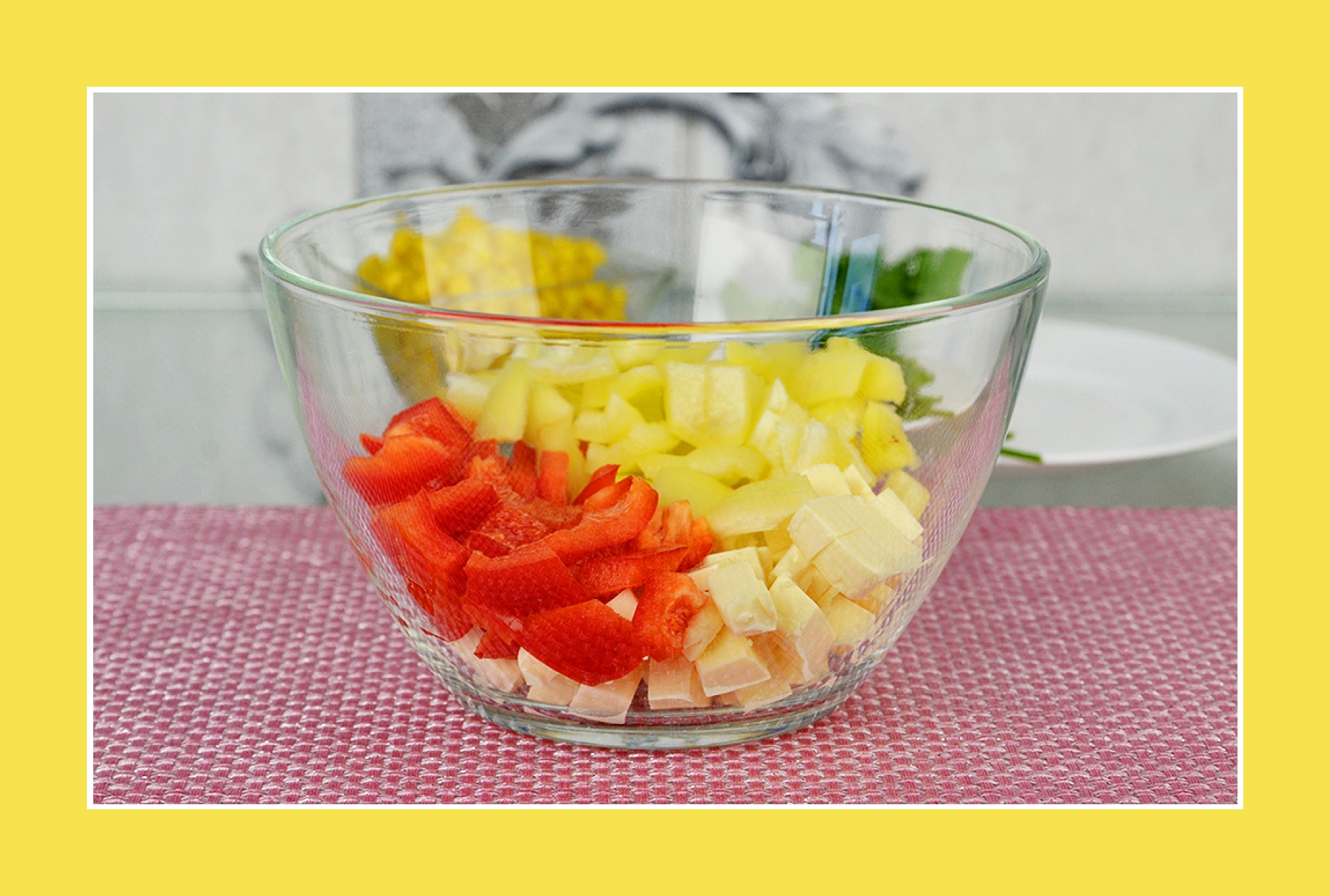 Paprikasalat mit Käse Paprikasalat mit Käse