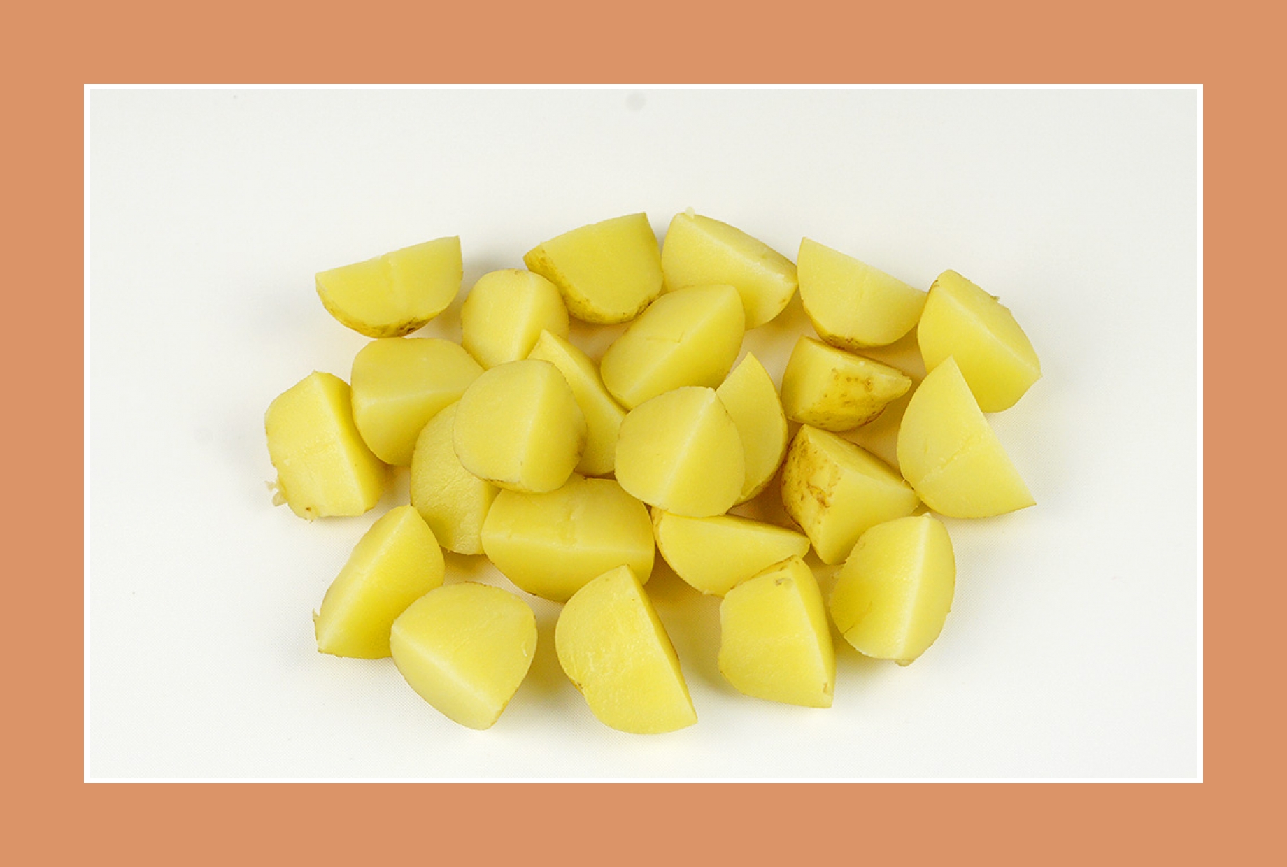 Frühkartoffeln für Kartoffelsalat Weißkrautsalat Frühkartoffeln für Kartoffelsalat Weißkrautsalat