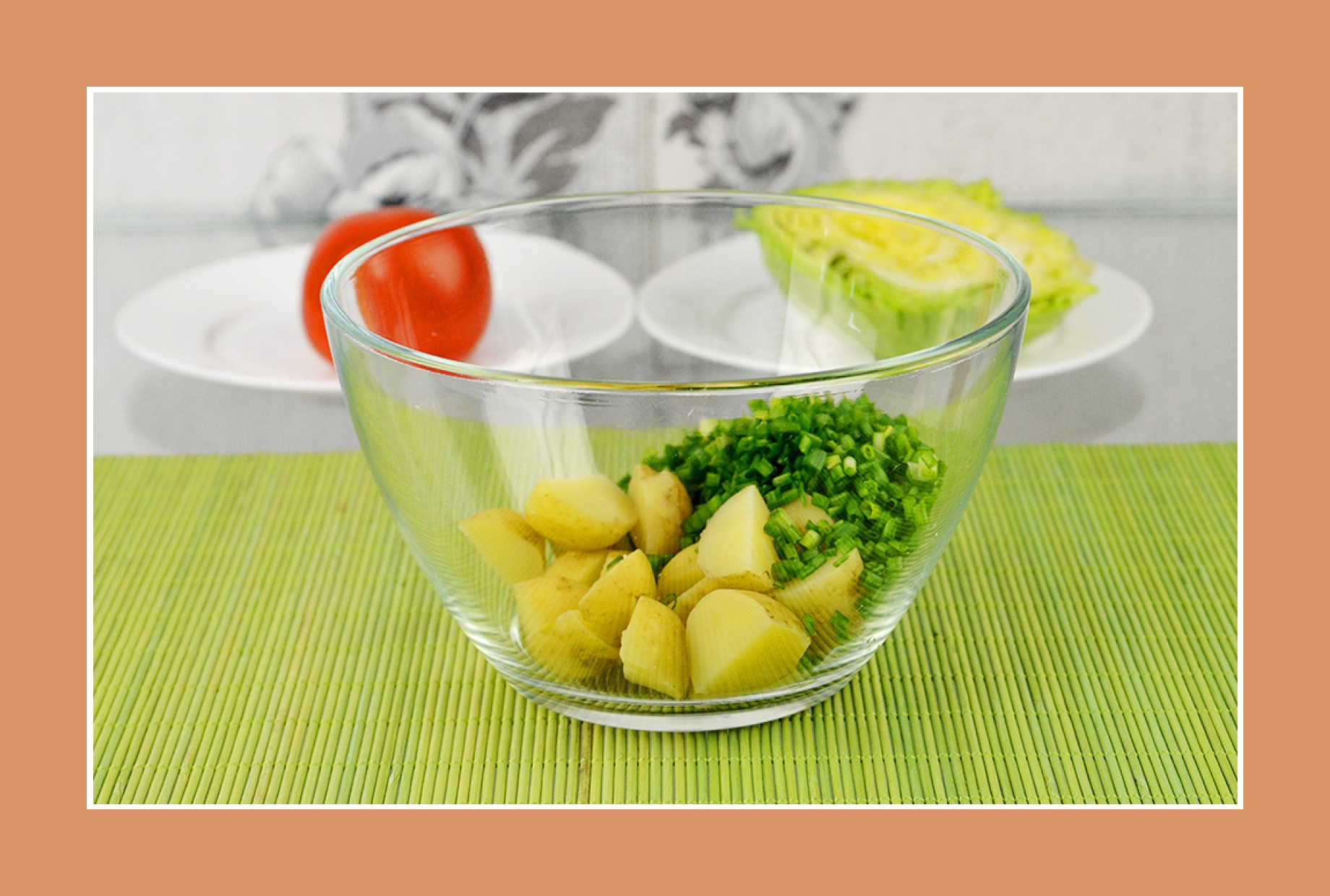 Kartoffelsalat Weißkrautsalat mit Schnittlauch Kartoffelsalat Weißkrautsalat mit Schnittlauch